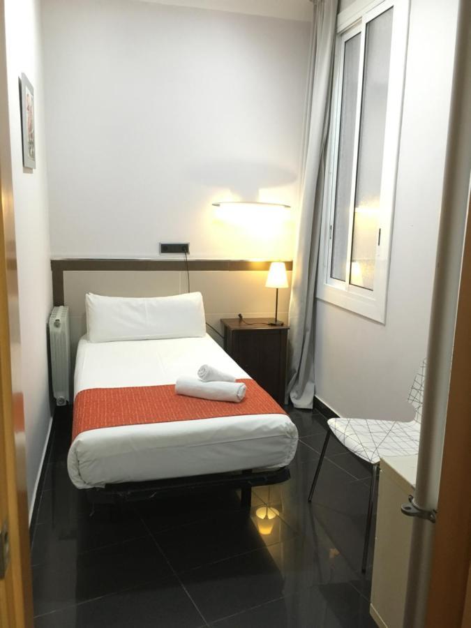 โอสตัล เลบันเต Hotel บาร์เซโลนา ภายนอก รูปภาพ